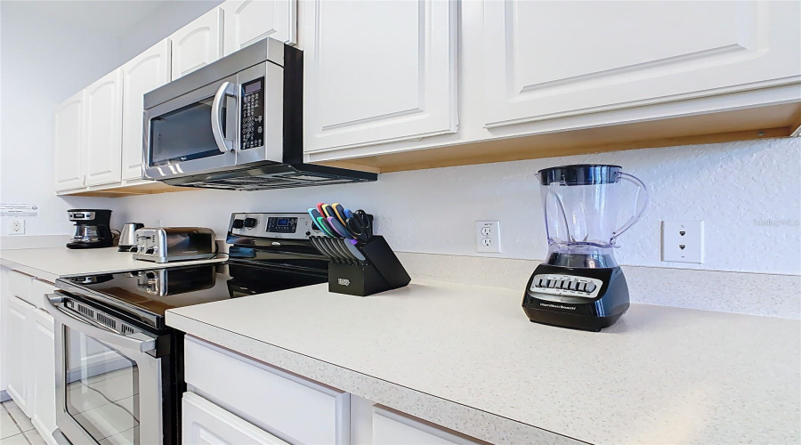 KISSIMMEE, Florida 34747, 5 Bedrooms Bedrooms, ,5 BathroomsBathrooms,Residential,For Sale,DAULBY,0,MFRO6367961