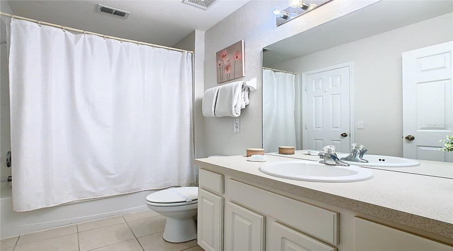 KISSIMMEE, Florida 34747, 5 Bedrooms Bedrooms, ,5 BathroomsBathrooms,Residential,For Sale,DAULBY,0,MFRO6367961