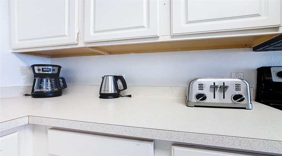 KISSIMMEE, Florida 34747, 5 Bedrooms Bedrooms, ,5 BathroomsBathrooms,Residential,For Sale,DAULBY,0,MFRO6367961