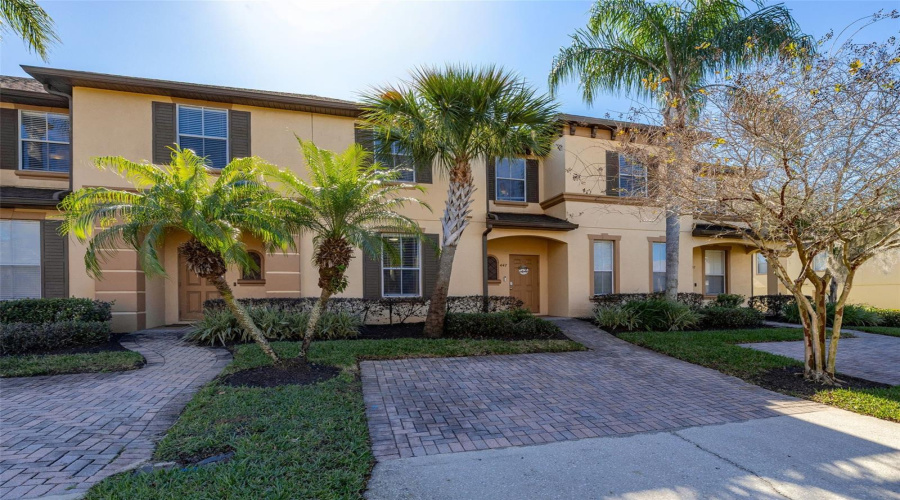 DAVENPORT, Florida 33897, 4 Bedrooms Bedrooms, ,3 BathroomsBathrooms,Residential,For Sale,LA MIRAGE,0,MFRS5140264