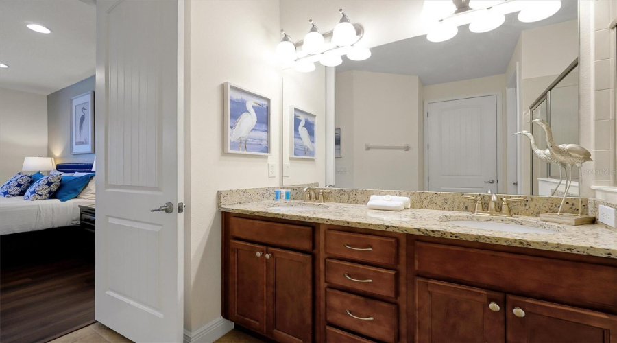 KISSIMMEE, Florida 34747, 6 Bedrooms Bedrooms, ,6 BathroomsBathrooms,Residential,For Sale,PENDANT,0,MFRW7881495