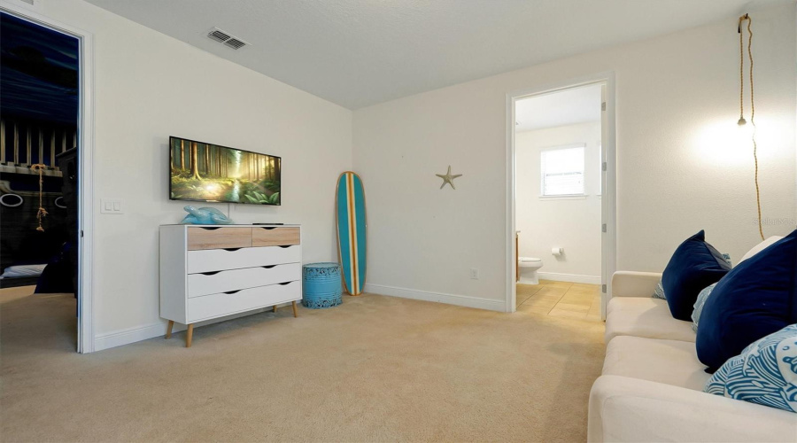 KISSIMMEE, Florida 34747, 6 Bedrooms Bedrooms, ,6 BathroomsBathrooms,Residential,For Sale,PENDANT,0,MFRW7881495