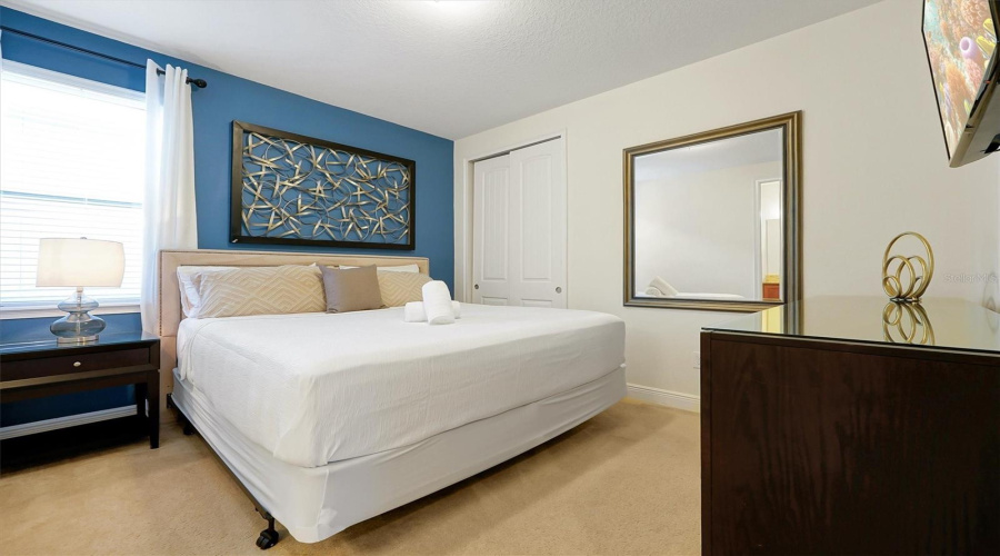 KISSIMMEE, Florida 34747, 6 Bedrooms Bedrooms, ,6 BathroomsBathrooms,Residential,For Sale,PENDANT,0,MFRW7881495