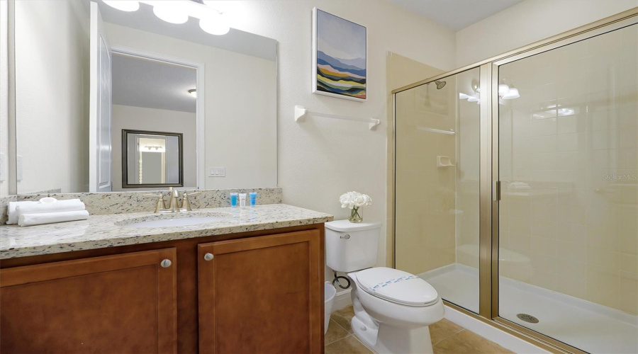 KISSIMMEE, Florida 34747, 6 Bedrooms Bedrooms, ,6 BathroomsBathrooms,Residential,For Sale,PENDANT,0,MFRW7881495