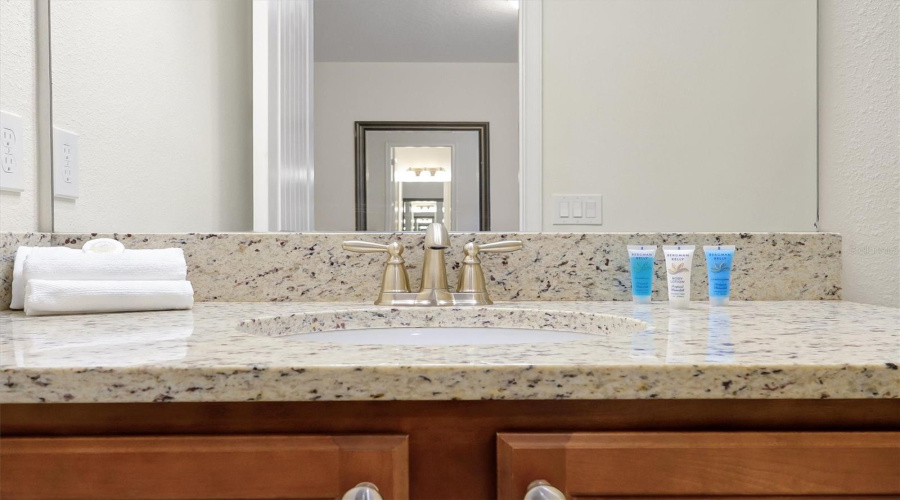 KISSIMMEE, Florida 34747, 6 Bedrooms Bedrooms, ,6 BathroomsBathrooms,Residential,For Sale,PENDANT,0,MFRW7881495