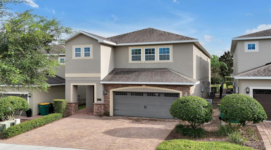 KISSIMMEE, Florida 34747, 6 Bedrooms Bedrooms, ,6 BathroomsBathrooms,Residential,For Sale,PENDANT,0,MFRW7881495