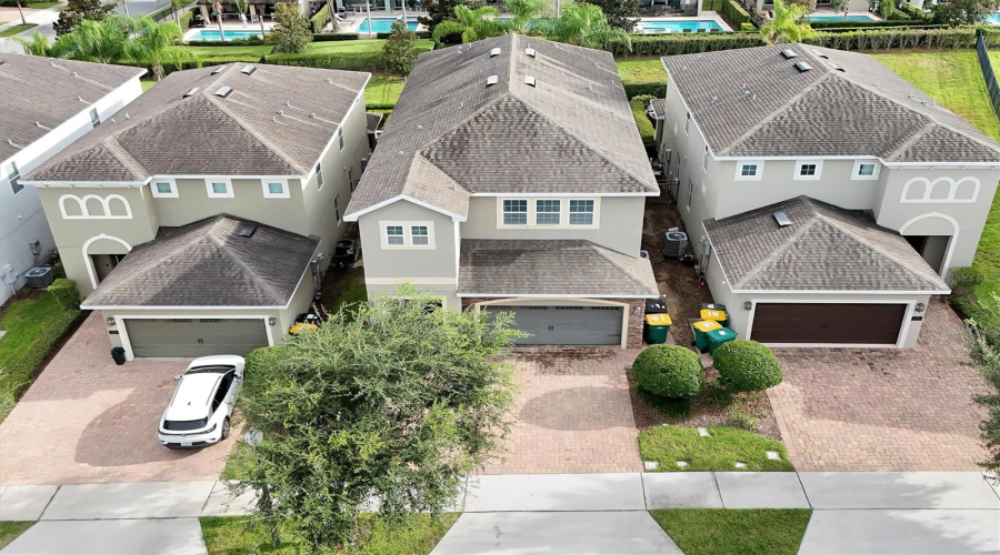 KISSIMMEE, Florida 34747, 6 Bedrooms Bedrooms, ,6 BathroomsBathrooms,Residential,For Sale,PENDANT,0,MFRW7881495