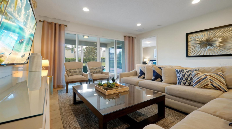 KISSIMMEE, Florida 34747, 6 Bedrooms Bedrooms, ,6 BathroomsBathrooms,Residential,For Sale,PENDANT,0,MFRW7881495