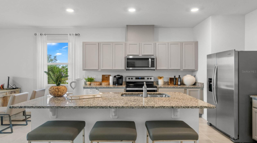 DAVENPORT, Florida 33837, 3 Bedrooms Bedrooms, ,2 BathroomsBathrooms,Residential,For Sale,GIFFORD,0,MFRO6347137