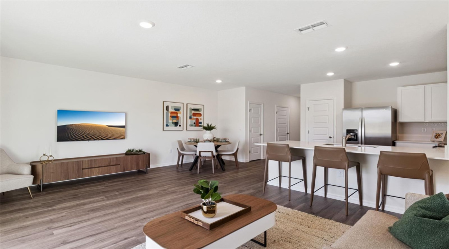 DAVENPORT, Florida 33837, 3 Bedrooms Bedrooms, ,2 BathroomsBathrooms,Residential,For Sale,TALLOWWOOD,0,MFRO6352126