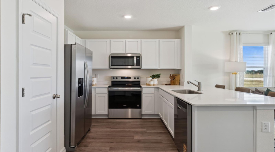 DAVENPORT, Florida 33837, 3 Bedrooms Bedrooms, ,2 BathroomsBathrooms,Residential,For Sale,TALLOWWOOD,0,MFRO6352126