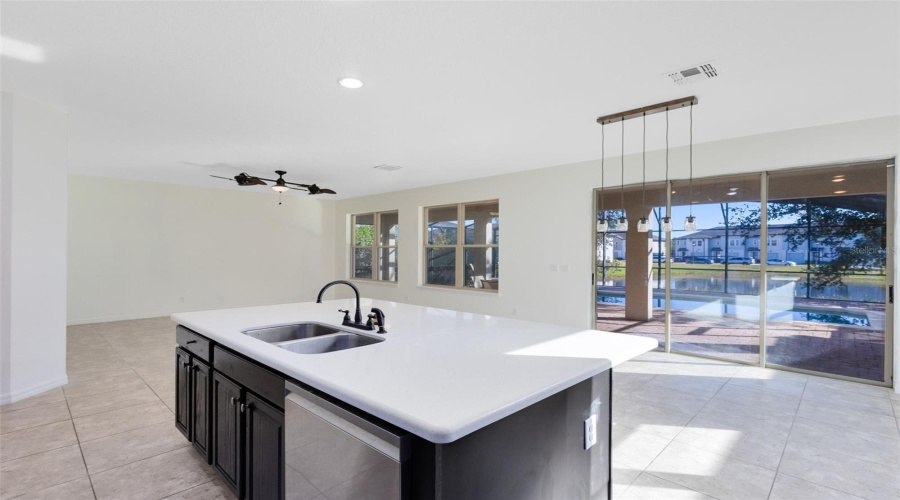 DAVENPORT, Florida 33896, 7 Bedrooms Bedrooms, ,6 BathroomsBathrooms,Residential,For Sale,YORKSHIRE,0,MFRO6366867