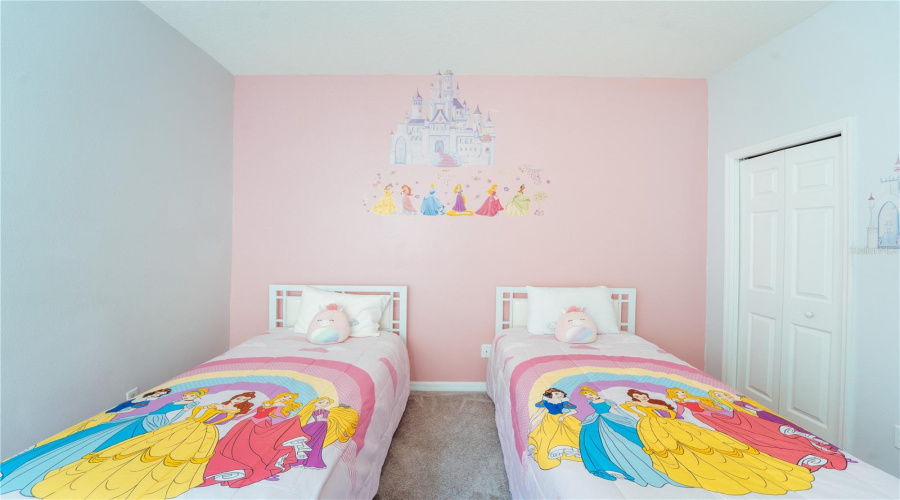 KISSIMMEE, Florida 34747, 3 Bedrooms Bedrooms, ,2 BathroomsBathrooms,Residential,For Sale,BLISS,0,MFRO6345659