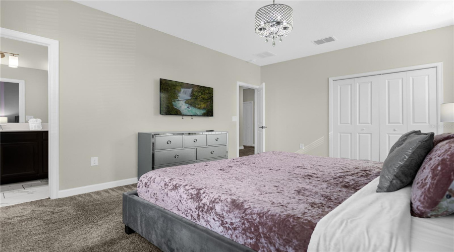 DAVENPORT, Florida 33896, 6 Bedrooms Bedrooms, ,5 BathroomsBathrooms,Residential,For Sale,CABOT CLIFFS,0,MFRO6358347