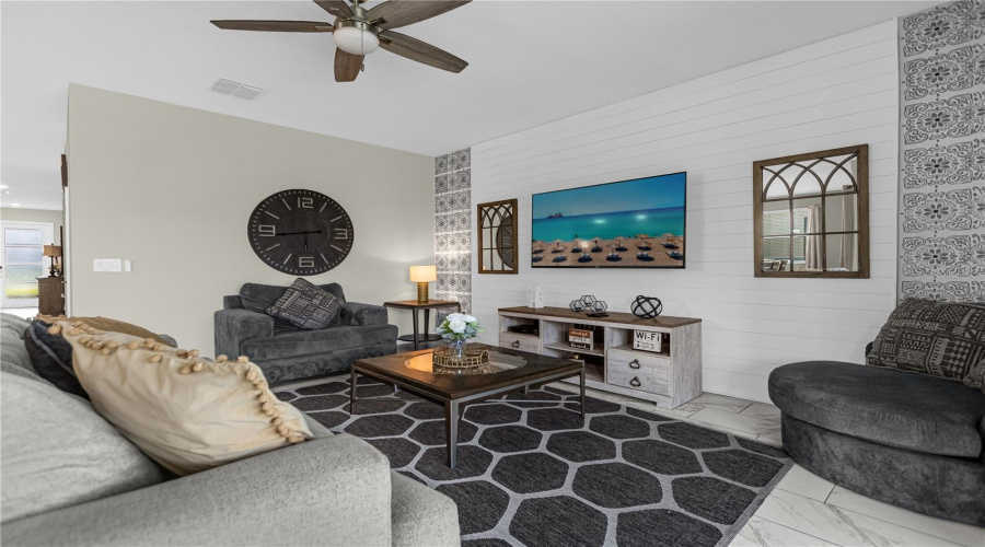 DAVENPORT, Florida 33896, 6 Bedrooms Bedrooms, ,5 BathroomsBathrooms,Residential,For Sale,CABOT CLIFFS,0,MFRO6358347