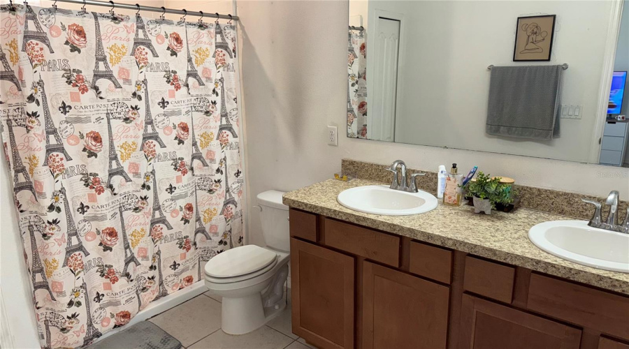 KISSIMMEE, Florida 34746, 3 Bedrooms Bedrooms, ,2 BathroomsBathrooms,Residential,For Sale,DESERT ROSE,0,MFRS5140402