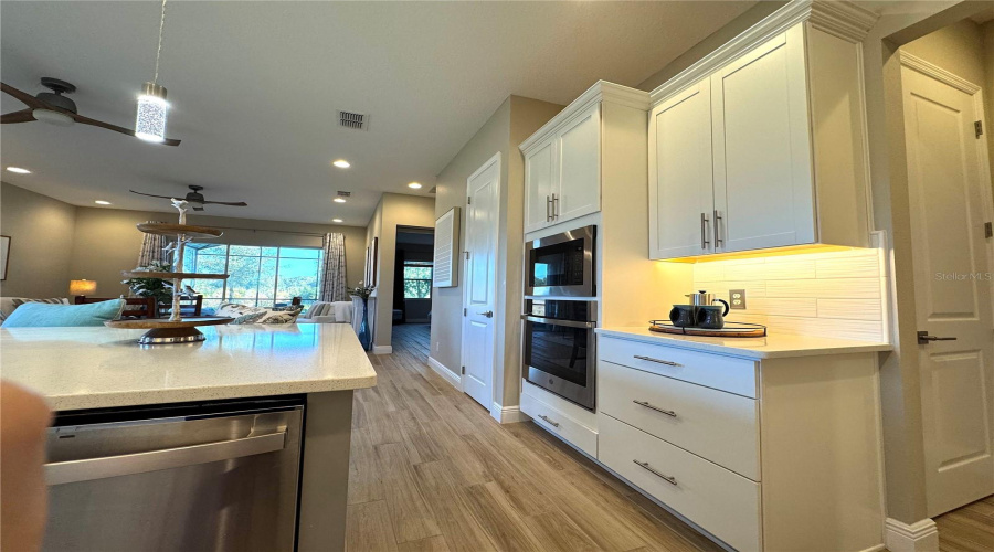 KISSIMMEE, Florida 34747, 2 Bedrooms Bedrooms, ,2 BathroomsBathrooms,Residential,For Sale,SAND PIERRE,0,MFRO6368190