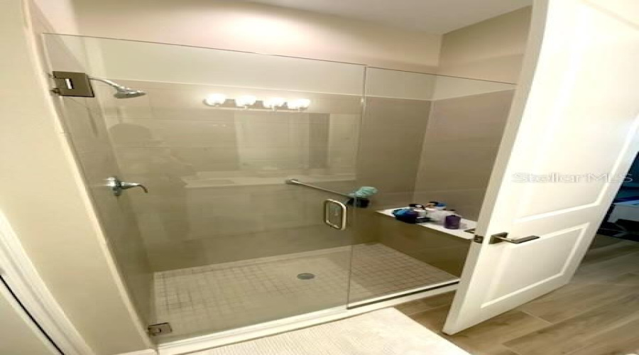 KISSIMMEE, Florida 34747, 2 Bedrooms Bedrooms, ,2 BathroomsBathrooms,Residential,For Sale,SAND PIERRE,0,MFRO6368190