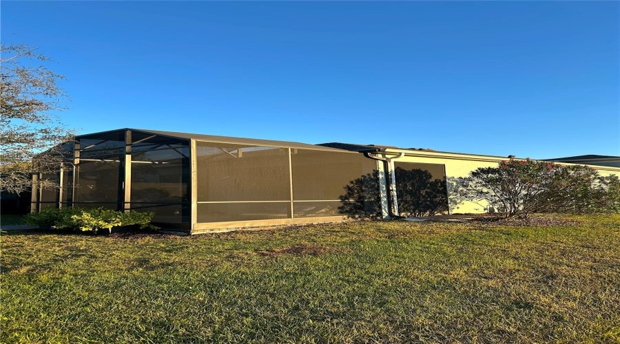 KISSIMMEE, Florida 34747, 2 Bedrooms Bedrooms, ,2 BathroomsBathrooms,Residential,For Sale,SAND PIERRE,0,MFRO6368190