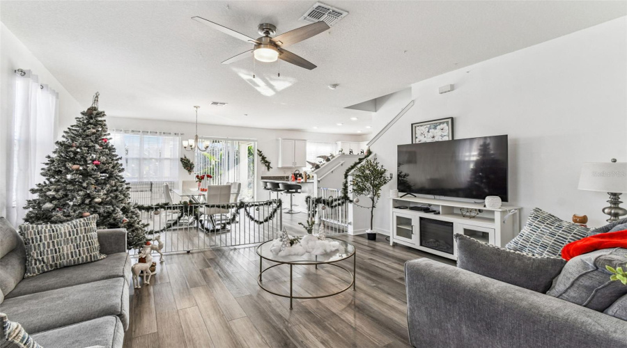 DAVENPORT, Florida 33837, 4 Bedrooms Bedrooms, ,2 BathroomsBathrooms,Residential,For Sale,PRESERVE POINTE,0,MFRO6368211