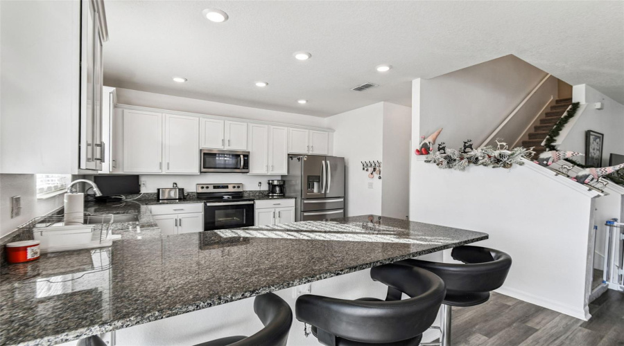 DAVENPORT, Florida 33837, 4 Bedrooms Bedrooms, ,2 BathroomsBathrooms,Residential,For Sale,PRESERVE POINTE,0,MFRO6368211