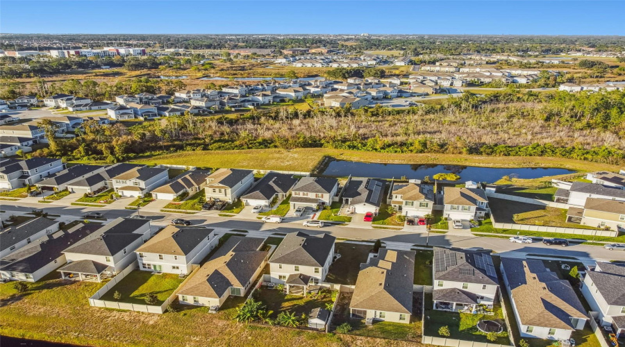 DAVENPORT, Florida 33837, 4 Bedrooms Bedrooms, ,2 BathroomsBathrooms,Residential,For Sale,PRESERVE POINTE,0,MFRO6368211