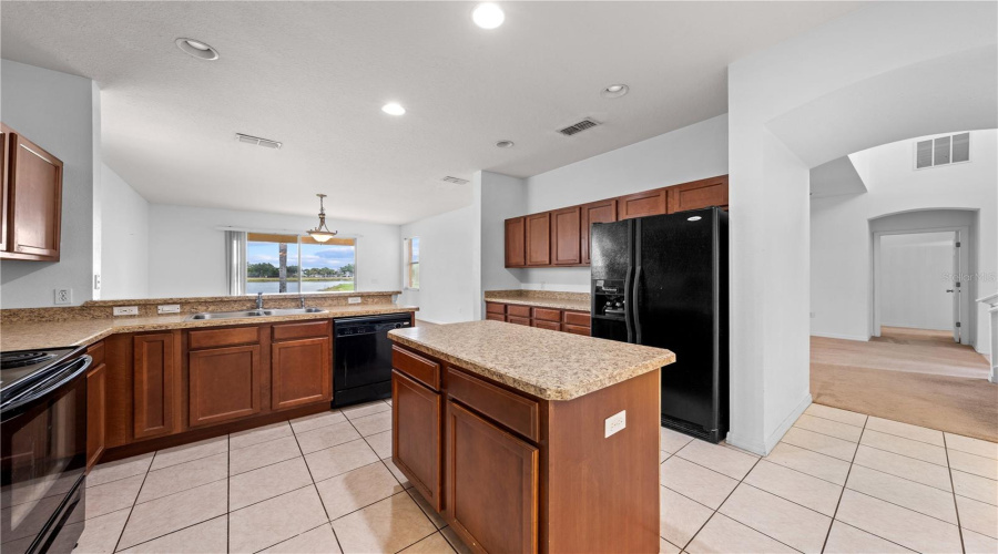 KISSIMMEE, Florida 34746, 3 Bedrooms Bedrooms, ,2 BathroomsBathrooms,Residential,For Sale,SILVER FIN,0,MFRS5140155
