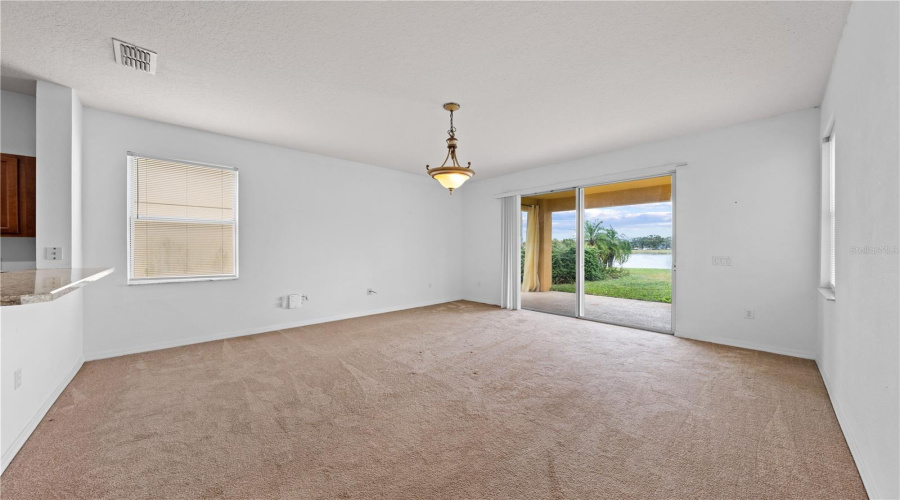 KISSIMMEE, Florida 34746, 3 Bedrooms Bedrooms, ,2 BathroomsBathrooms,Residential,For Sale,SILVER FIN,0,MFRS5140155