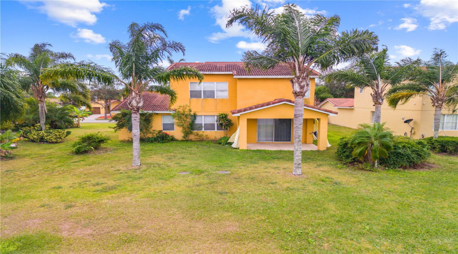 KISSIMMEE, Florida 34746, 3 Bedrooms Bedrooms, ,2 BathroomsBathrooms,Residential,For Sale,SILVER FIN,0,MFRS5140155