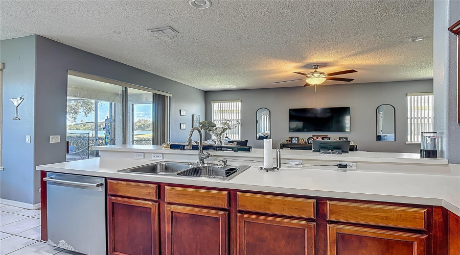 KISSIMMEE, Florida 34746, 4 Bedrooms Bedrooms, ,2 BathroomsBathrooms,Residential,For Sale,THE OAKS,0,MFRO6319826