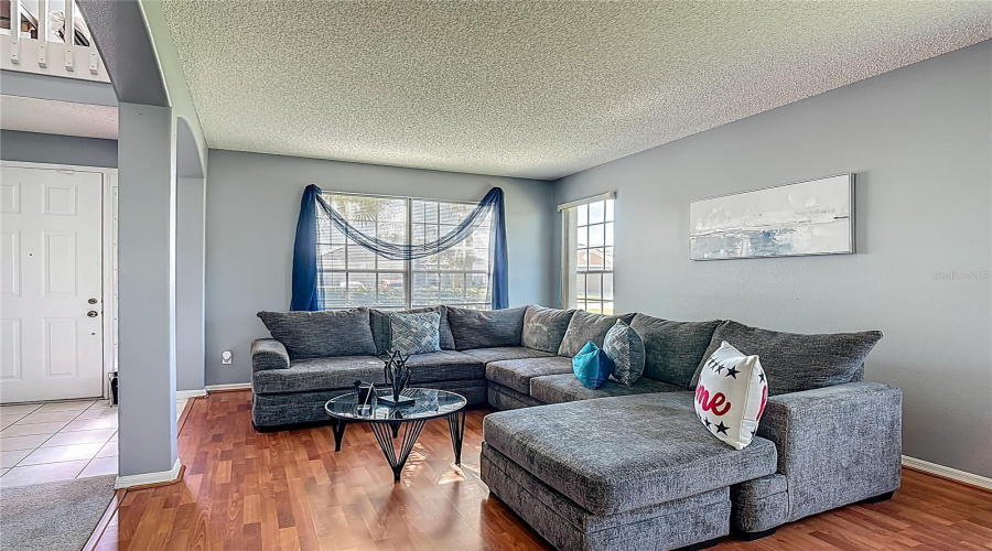 KISSIMMEE, Florida 34746, 4 Bedrooms Bedrooms, ,2 BathroomsBathrooms,Residential,For Sale,THE OAKS,0,MFRO6319826