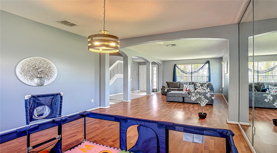 KISSIMMEE, Florida 34746, 4 Bedrooms Bedrooms, ,2 BathroomsBathrooms,Residential,For Sale,THE OAKS,0,MFRO6319826