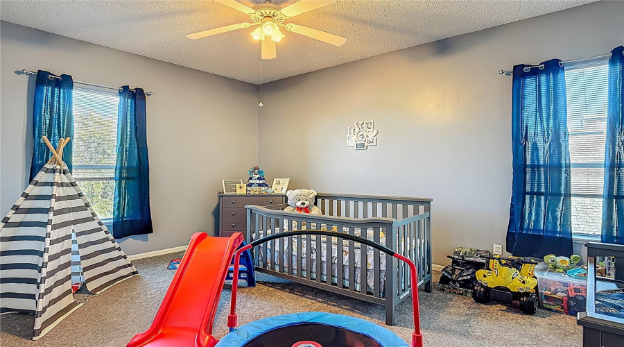 KISSIMMEE, Florida 34746, 4 Bedrooms Bedrooms, ,2 BathroomsBathrooms,Residential,For Sale,THE OAKS,0,MFRO6319826