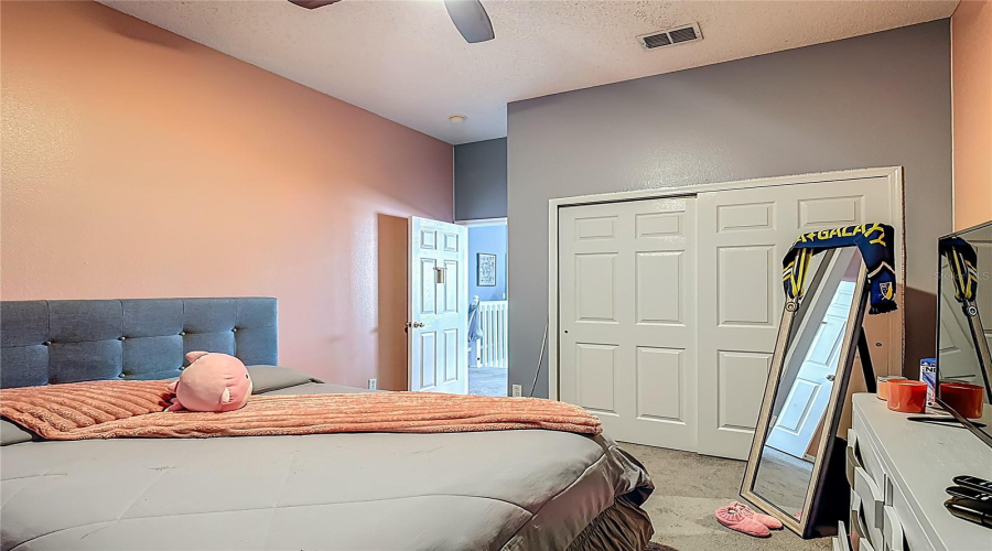 KISSIMMEE, Florida 34746, 4 Bedrooms Bedrooms, ,2 BathroomsBathrooms,Residential,For Sale,THE OAKS,0,MFRO6319826