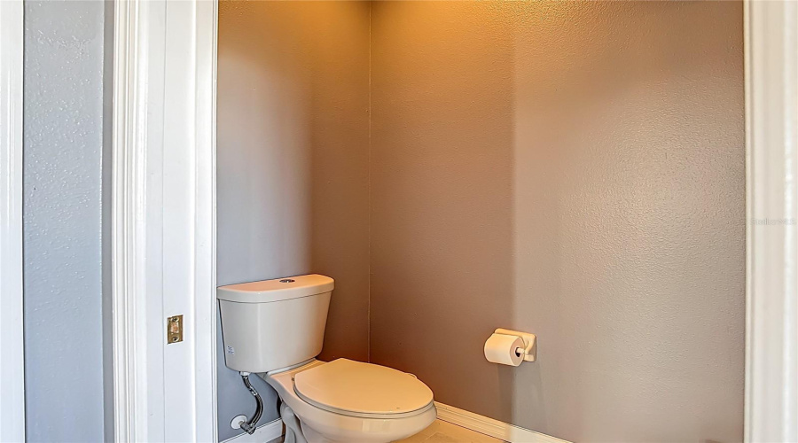 KISSIMMEE, Florida 34746, 4 Bedrooms Bedrooms, ,2 BathroomsBathrooms,Residential,For Sale,THE OAKS,0,MFRO6319826