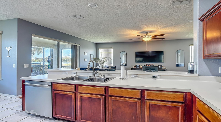 KISSIMMEE, Florida 34746, 4 Bedrooms Bedrooms, ,2 BathroomsBathrooms,Residential,For Sale,THE OAKS,0,MFRO6319826