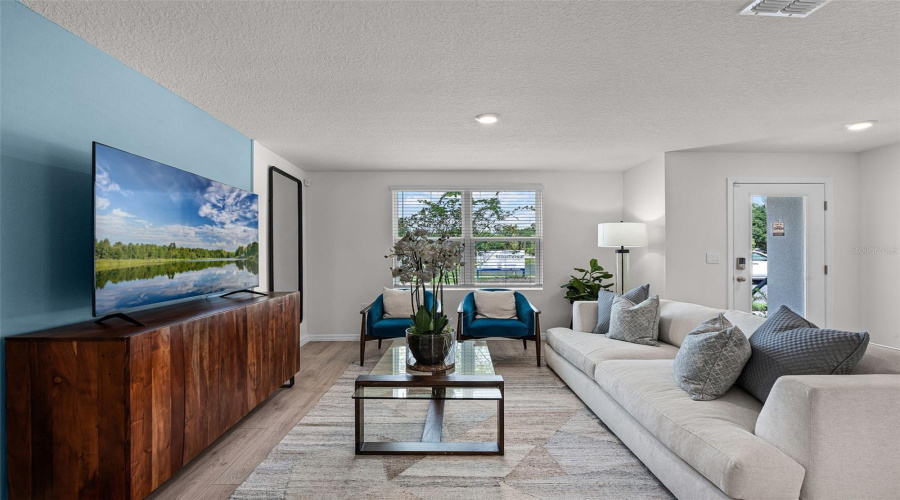 KISSIMMEE, Florida 34746, 3 Bedrooms Bedrooms, ,2 BathroomsBathrooms,Residential,For Sale,HAZEL,0,MFRO6368347