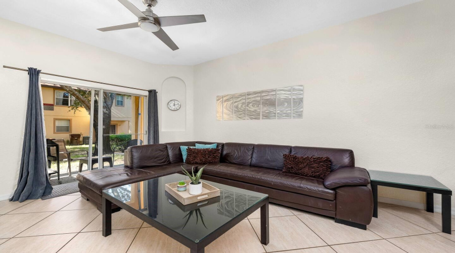 DAVENPORT, Florida 33897, 4 Bedrooms Bedrooms, ,3 BathroomsBathrooms,Residential,For Sale,VERONA,0,MFRS5136250