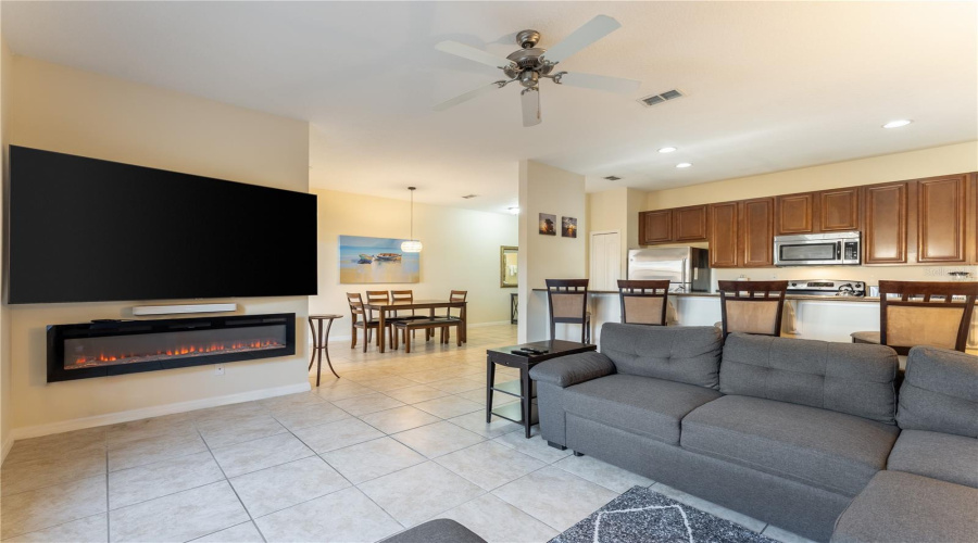 KISSIMMEE, Florida 34747, 4 Bedrooms Bedrooms, ,3 BathroomsBathrooms,Residential,For Sale,MAJESTY PALM,0,MFRO6368524