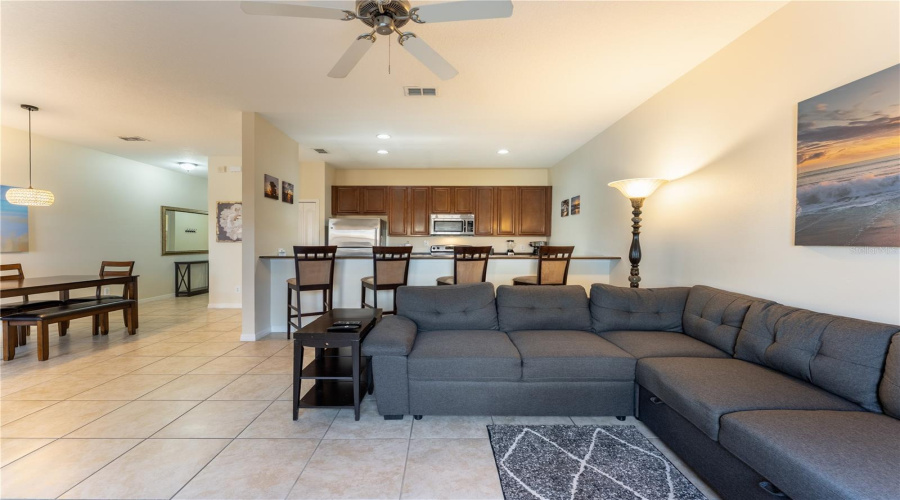 KISSIMMEE, Florida 34747, 4 Bedrooms Bedrooms, ,3 BathroomsBathrooms,Residential,For Sale,MAJESTY PALM,0,MFRO6368524