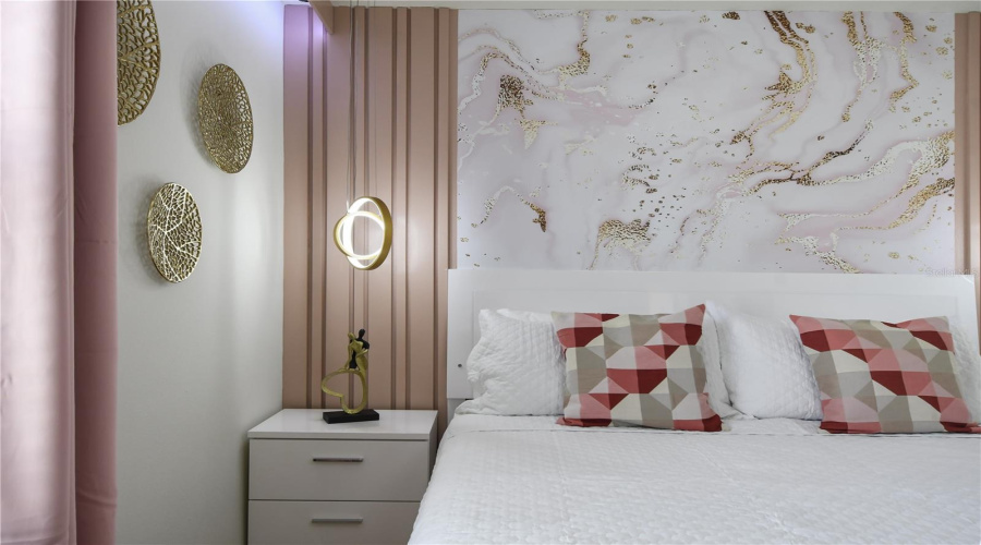 DAVENPORT, Florida 33897, 10 Bedrooms Bedrooms, ,8 BathroomsBathrooms,Residential,For Sale,LANA,0,MFRO6280282