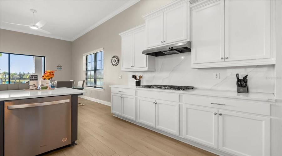 REUNION, Florida 34747, 5 Bedrooms Bedrooms, ,5 BathroomsBathrooms,Residential,For Sale,GOLDEN BEAR,0,MFRO6368073