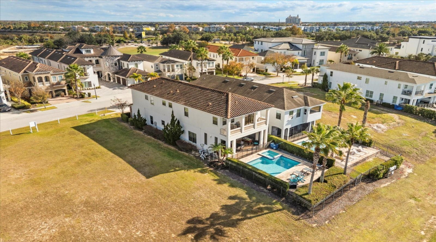 REUNION, Florida 34747, 5 Bedrooms Bedrooms, ,5 BathroomsBathrooms,Residential,For Sale,GOLDEN BEAR,0,MFRO6368073