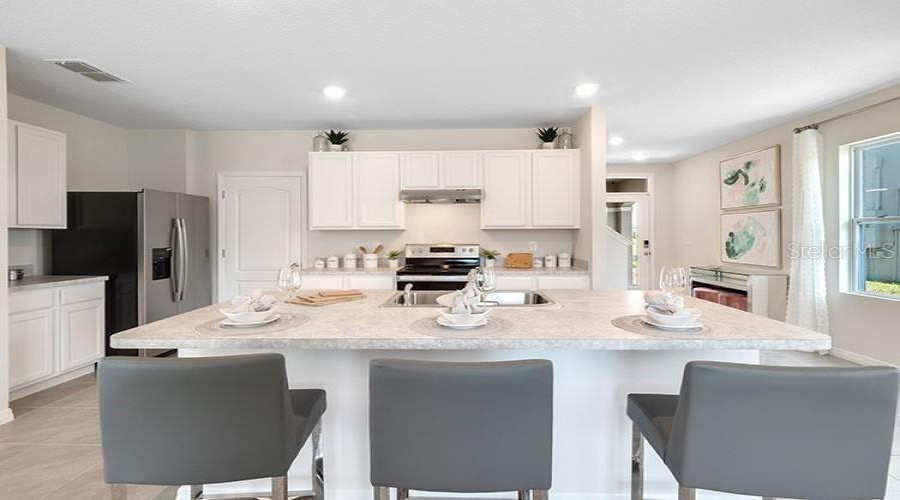 DAVENPORT, Florida 33837, 4 Bedrooms Bedrooms, ,2 BathroomsBathrooms,Residential,For Sale,MOLERA BEACH,0,MFRO6368461