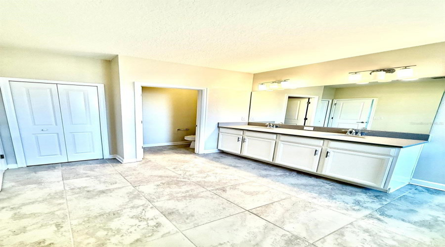 DAVENPORT, Florida 33896, 3 Bedrooms Bedrooms, ,2 BathroomsBathrooms,Residential,For Sale,PAYNE STEWART,0,MFRO6368371