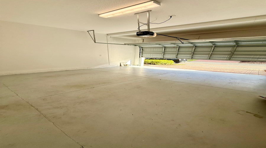 DAVENPORT, Florida 33896, 3 Bedrooms Bedrooms, ,2 BathroomsBathrooms,Residential,For Sale,PAYNE STEWART,0,MFRO6368371