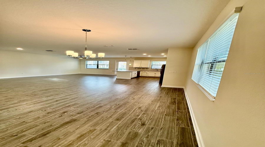 DAVENPORT, Florida 33896, 3 Bedrooms Bedrooms, ,2 BathroomsBathrooms,Residential,For Sale,PAYNE STEWART,0,MFRO6368371