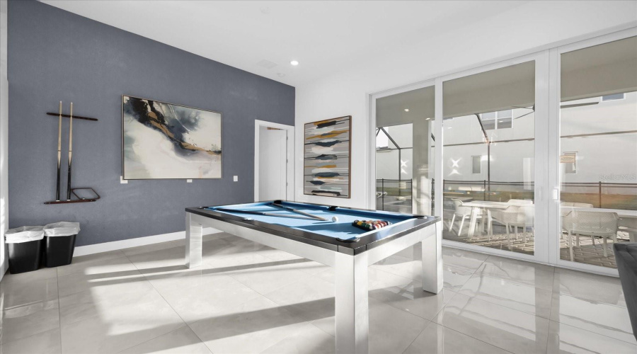 DAVENPORT, Florida 33837, 6 Bedrooms Bedrooms, ,4 BathroomsBathrooms,Residential,For Sale,PINE OAK,0,MFRS5118930