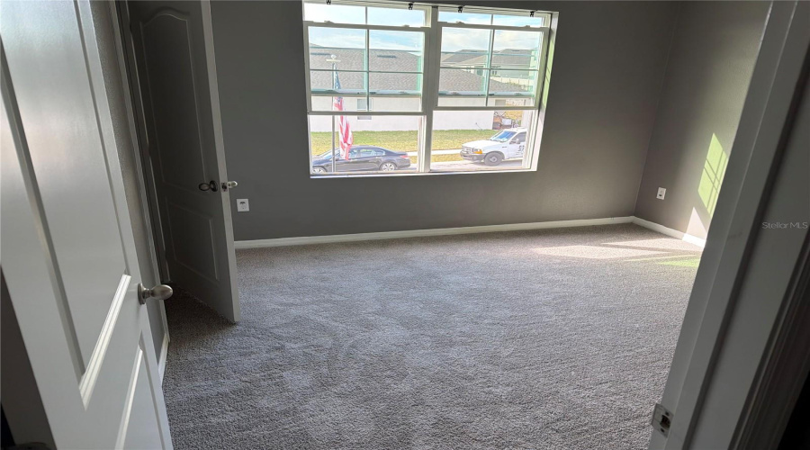 DAVENPORT, Florida 33837, 5 Bedrooms Bedrooms, ,3 BathroomsBathrooms,Residential,For Sale,SUGARWOOD,0,MFRR4910424