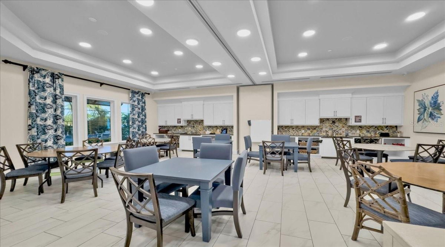 KISSIMMEE, Florida 34747, 2 Bedrooms Bedrooms, ,2 BathroomsBathrooms,Residential,For Sale,KEY BAY,0,MFRG5105687